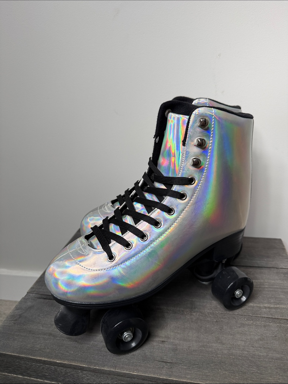 Dolls Kill Cosmic Skate Holographic Silver Roller Skate with Black Laces